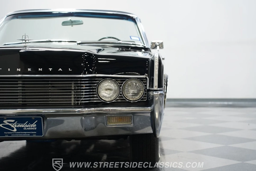 1966 Lincoln Continental 4th Gen - Image 19 of 21