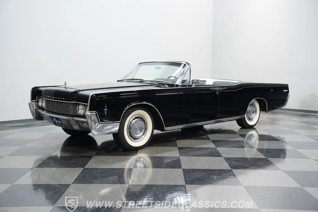 1966 Lincoln Continental 4th Gen - Image 6 of 12