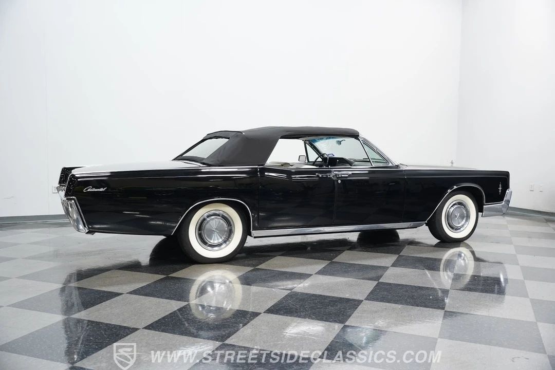 1966 Lincoln Continental 4th Gen - Image 13 of 21