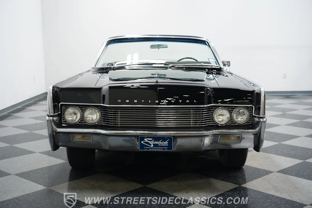 1966 Lincoln Continental 4th Gen - Image 17 of 21