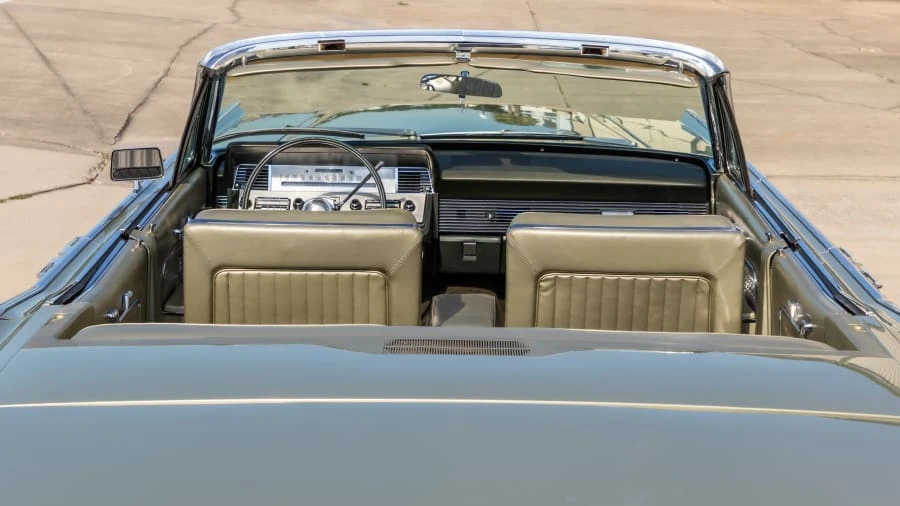 1966 Lincoln Continental 4th Gen - Image 16 of 31