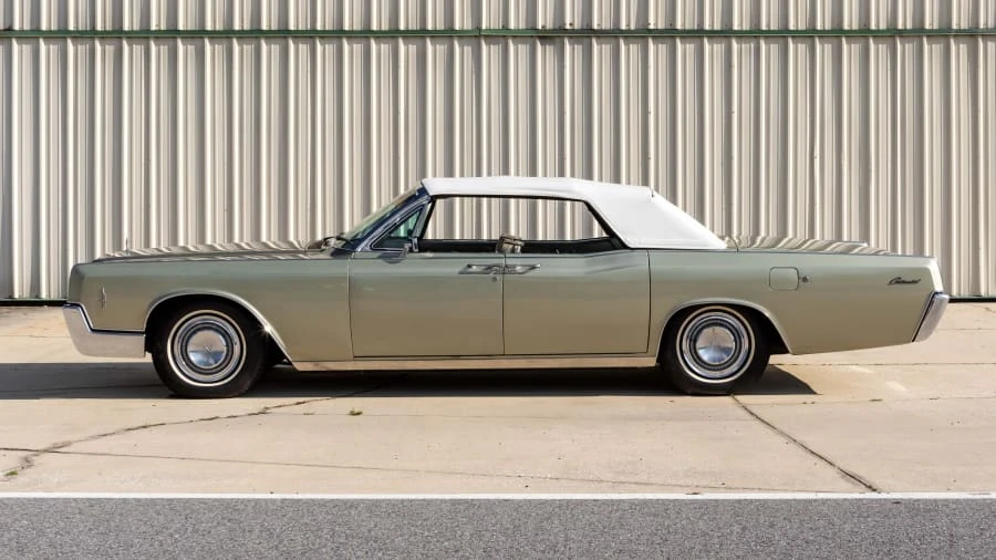 1966 Lincoln Continental 4th Gen - Image 19 of 31
