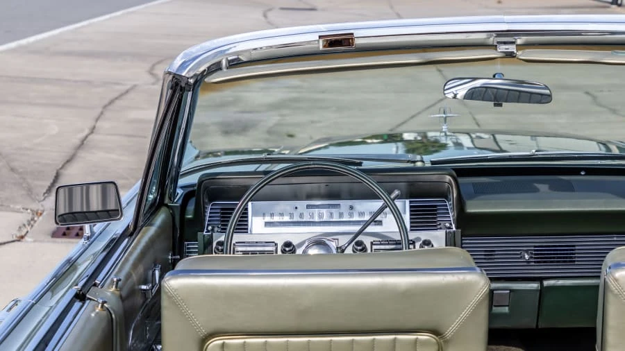 1966 Lincoln Continental 4th Gen - Image 25 of 31