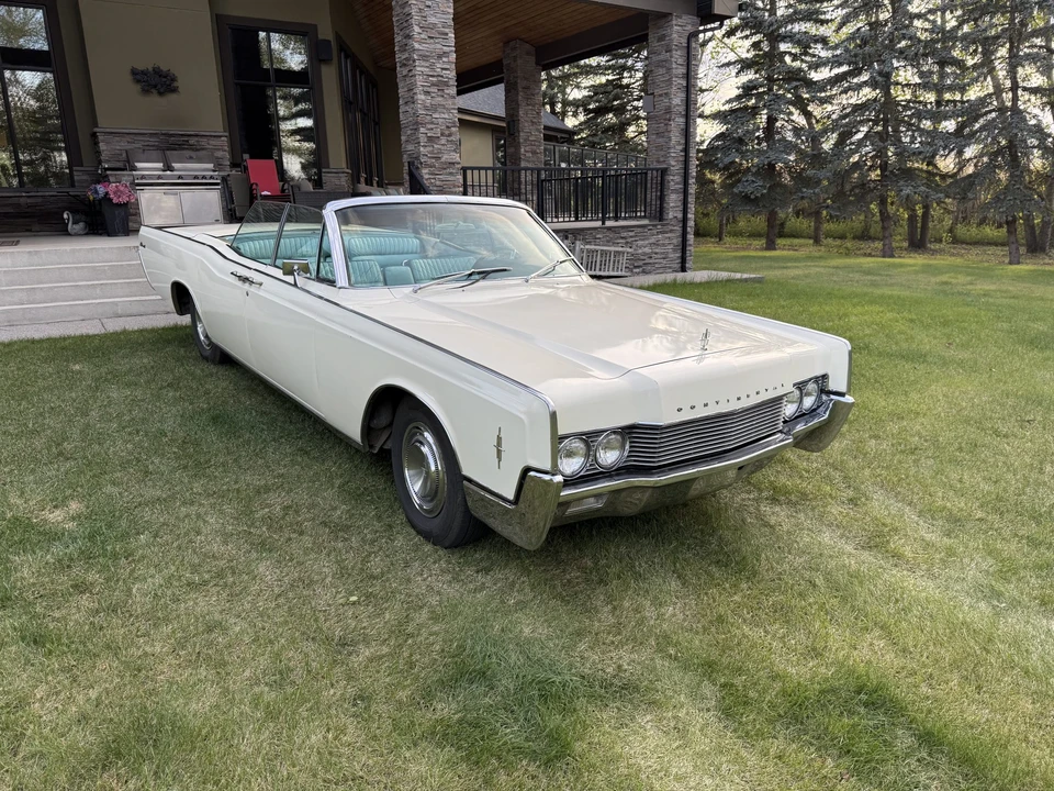 1966 Lincoln Continental 4th Gen - Image 19 of 31