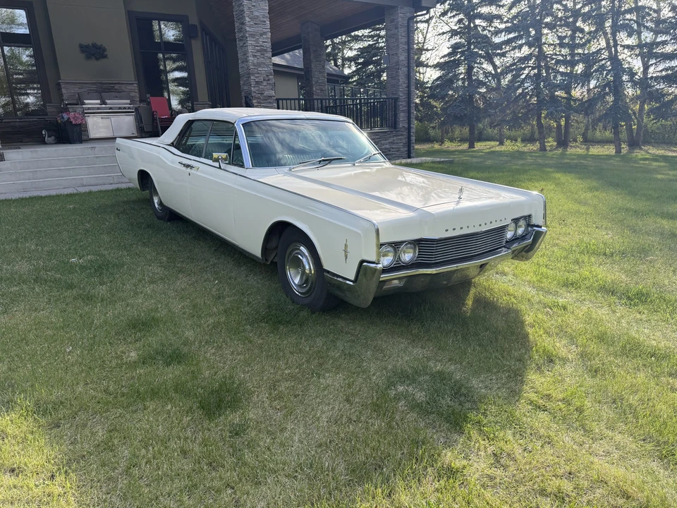 1966 Lincoln Continental 4th Gen - Image 10 of 31
