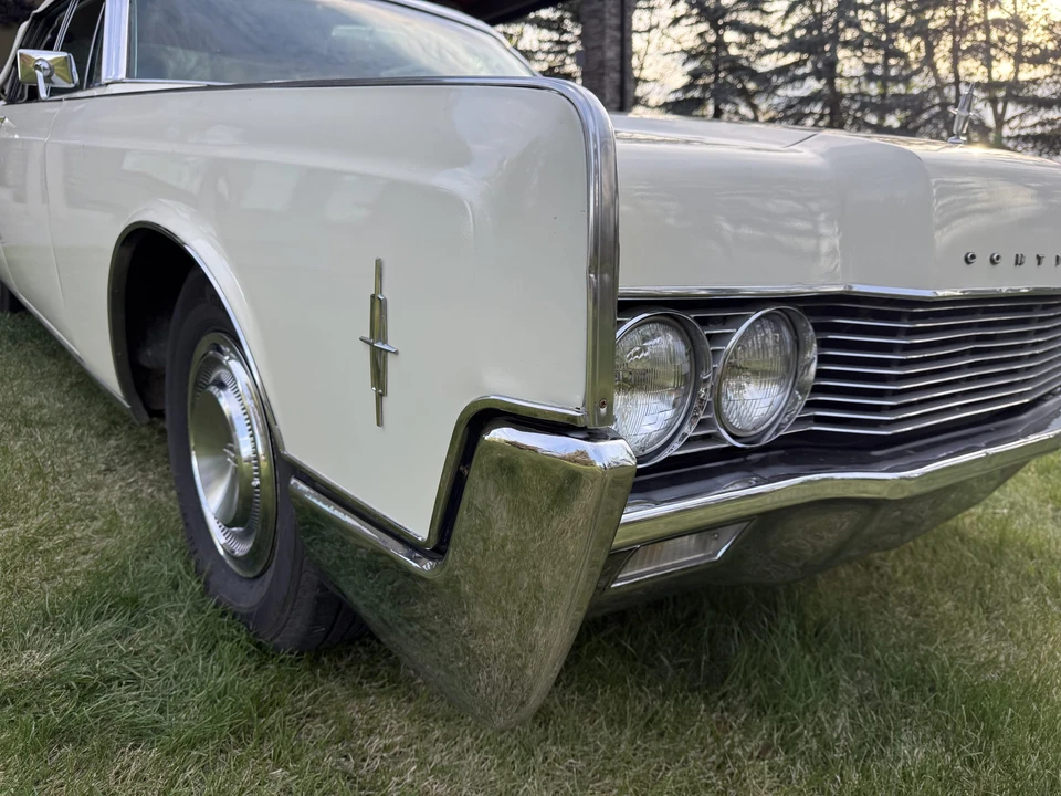 1966 Lincoln Continental 4th Gen - Image 23 of 31