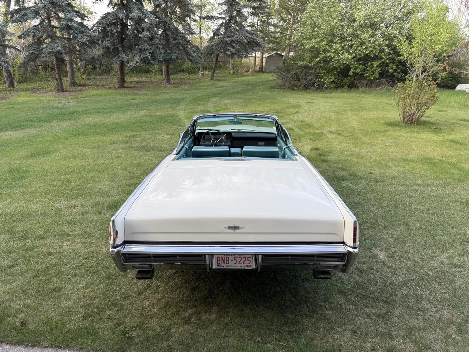1966 Lincoln Continental 4th Gen - Image 16 of 31