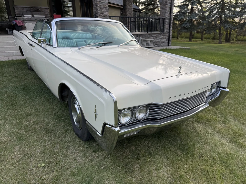 1966 Lincoln Continental 4th Gen - Image 20 of 31