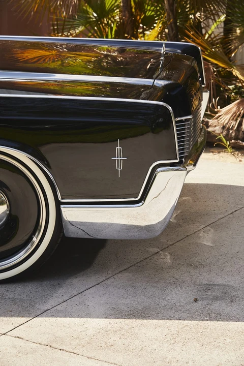 1966 Lincoln Continental 4th Gen - Image 10 of 31
