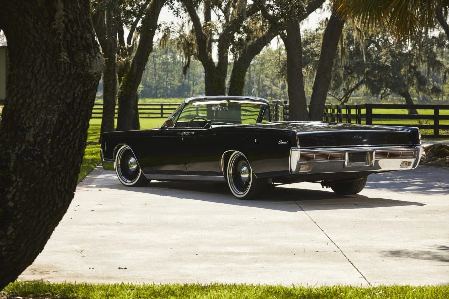 1966 Lincoln Continental 4th Gen - Image 18 of 31