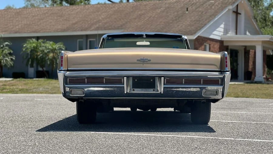 1966 Lincoln Continental 4th Gen - Image 5 of 23