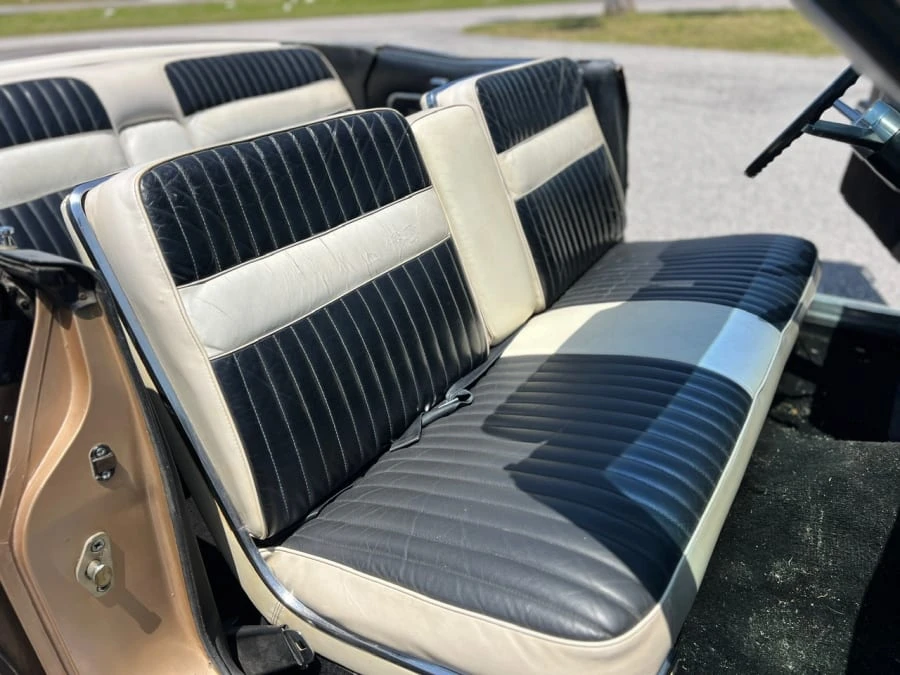 1966 Lincoln Continental 4th Gen - Image 16 of 23