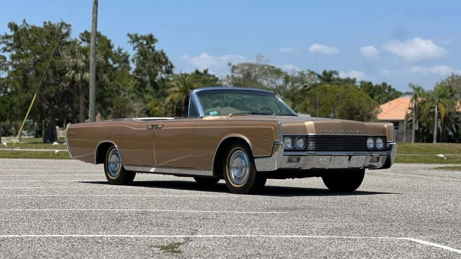 1966 Lincoln Continental 4th Gen - Image 6 of 23