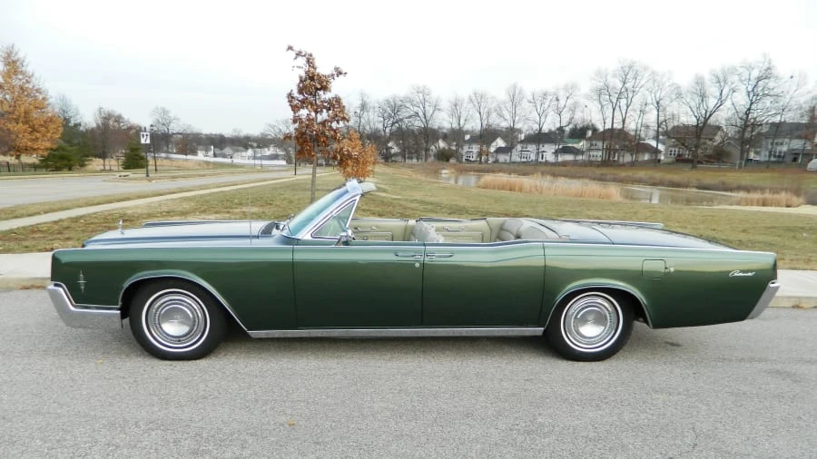 1966 Lincoln Continental 4th Gen - Image 2 of 9