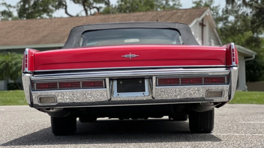 1966 Lincoln Continental 4th Gen - Image 5 of 20