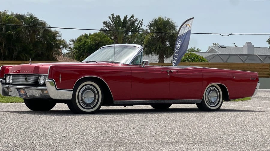 1966 Lincoln Continental 4th Gen - Image 12 of 20