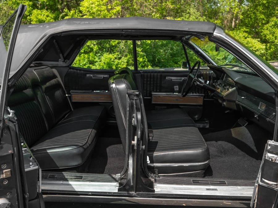 1966 Lincoln Continental 4th Gen - Image 20 of 24