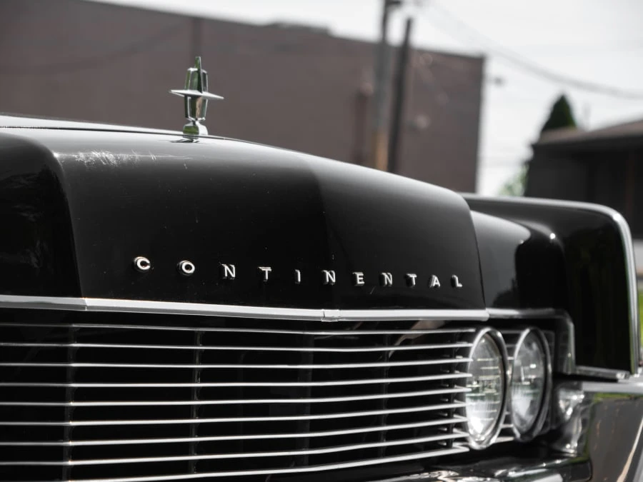 1966 Lincoln Continental 4th Gen - Image 5 of 24
