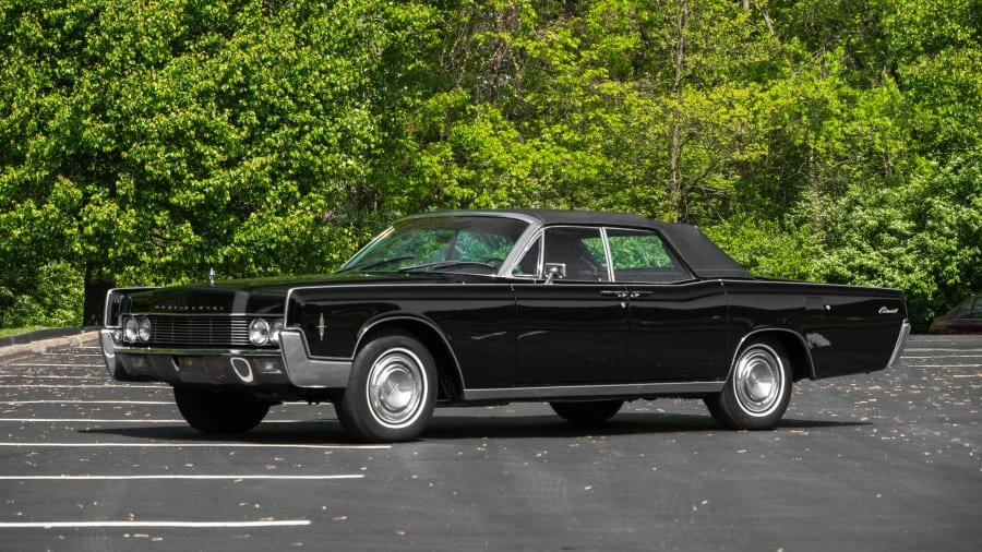 1966 Lincoln Continental 4th Gen - Image 13 of 24