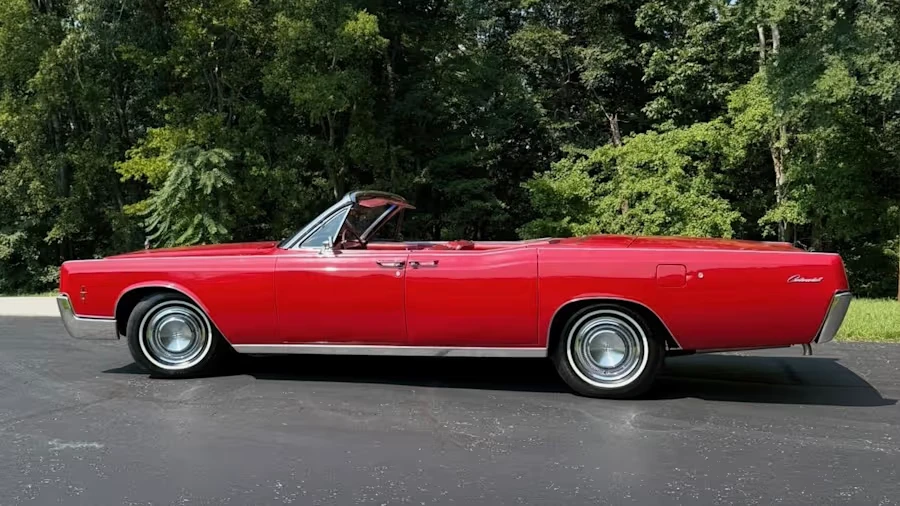 1966 Lincoln Continental 4th Gen - Image 2 of 14