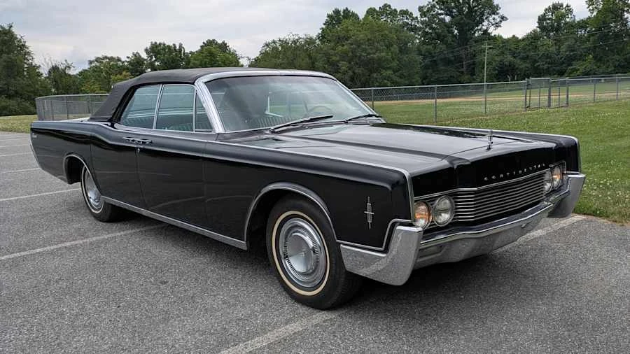 1966 Lincoln Continental 4th Gen - Image 6 of 30