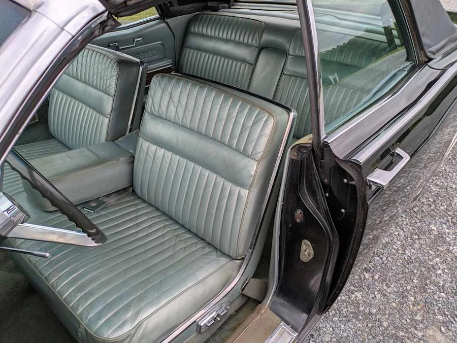 1966 Lincoln Continental 4th Gen - Image 19 of 30