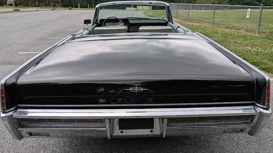 1966 Lincoln Continental 4th Gen - Image 5 of 30