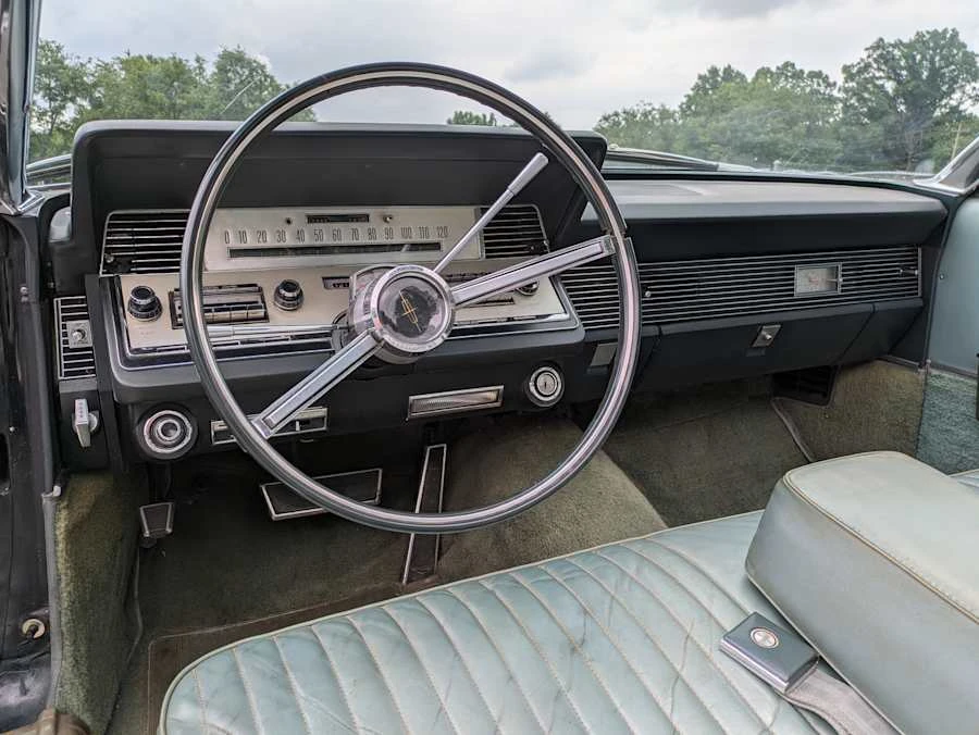 1966 Lincoln Continental 4th Gen - Image 18 of 30