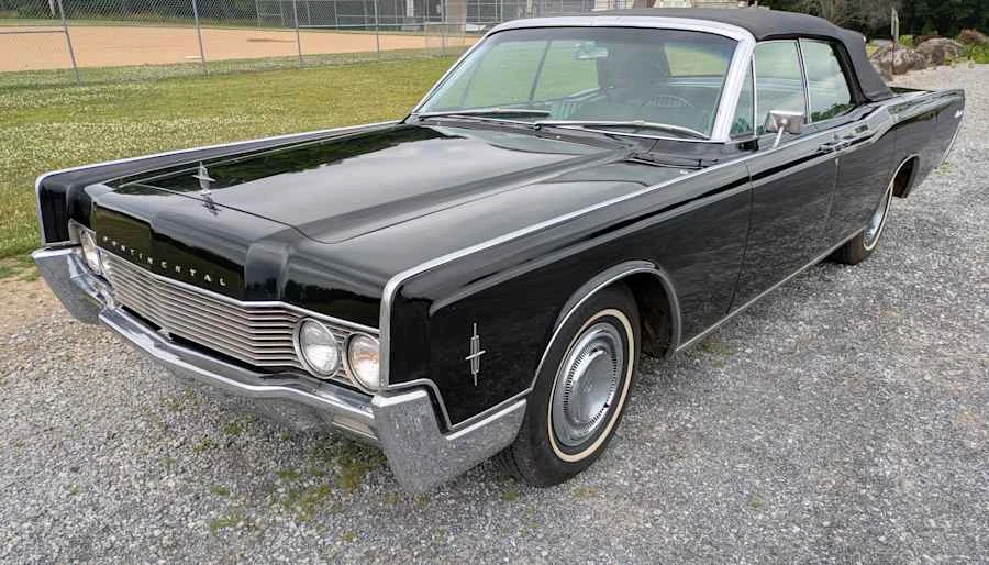 1966 Lincoln Continental 4th Gen - Image 13 of 30