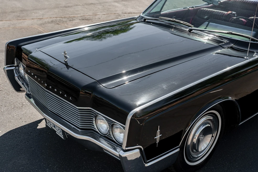 1966 Lincoln Continental 4th Gen - Image 20 of 31