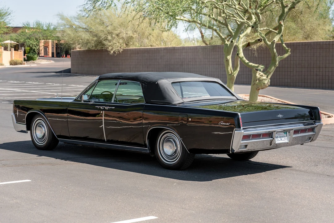 1966 Lincoln Continental 4th Gen - Image 14 of 31