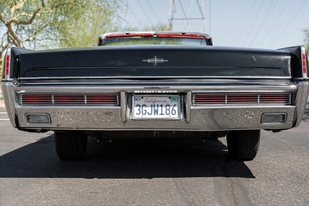 1966 Lincoln Continental 4th Gen - Image 26 of 31