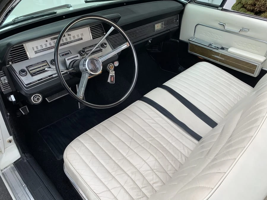 1966 Lincoln Continental 4th Gen - Image 4 of 12