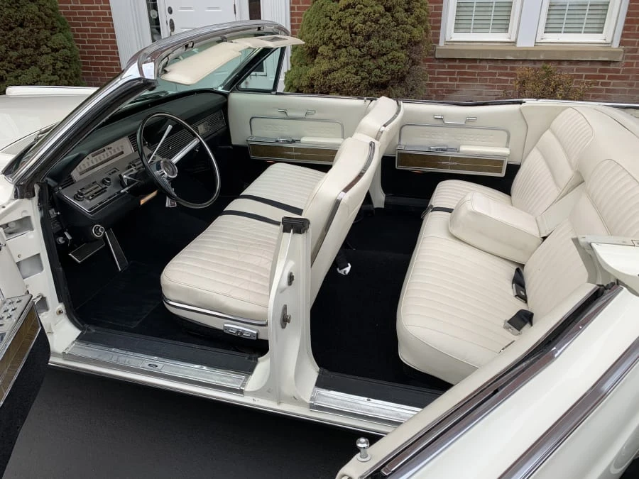 1966 Lincoln Continental 4th Gen - Image 5 of 12
