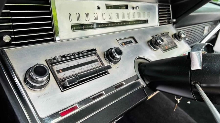 1966 Lincoln Continental 4th Gen - Image 5 of 31