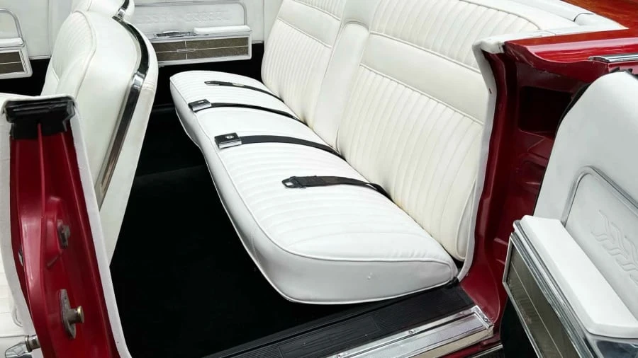1966 Lincoln Continental 4th Gen - Image 11 of 31