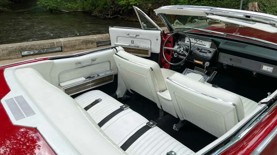 1966 Lincoln Continental 4th Gen - Image 13 of 31