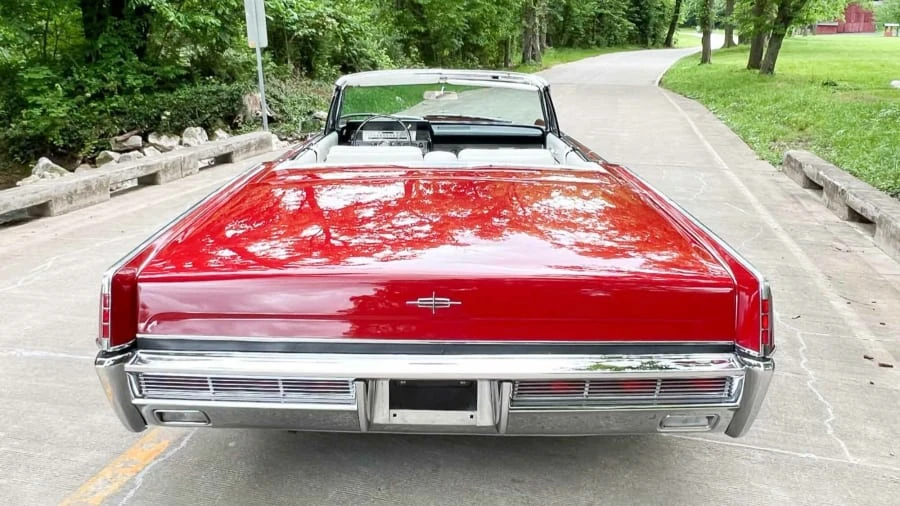 1966 Lincoln Continental 4th Gen - Image 21 of 31
