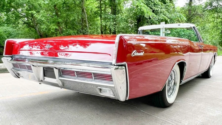 1966 Lincoln Continental 4th Gen - Image 29 of 31