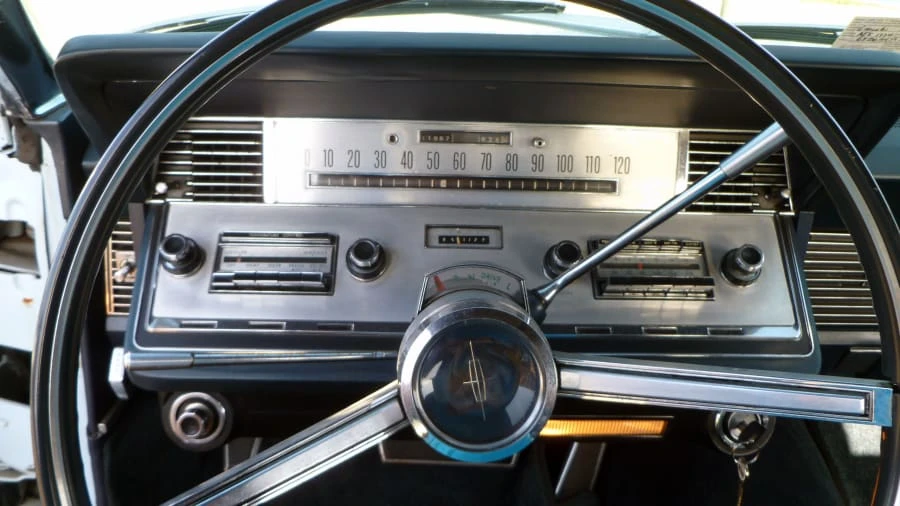 1966 Lincoln Continental 4th Gen - Image 4 of 7