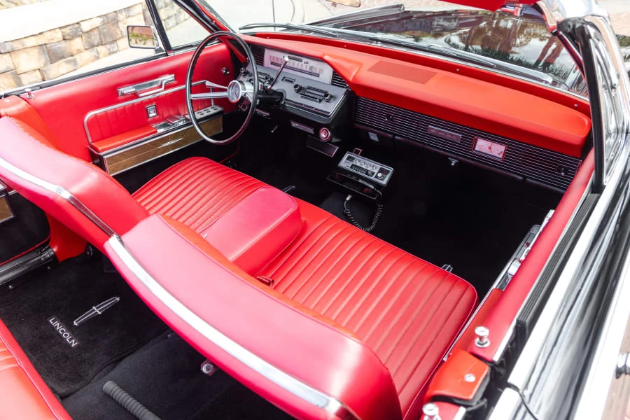 1966 Lincoln Continental 4th Gen - Image 17 of 31