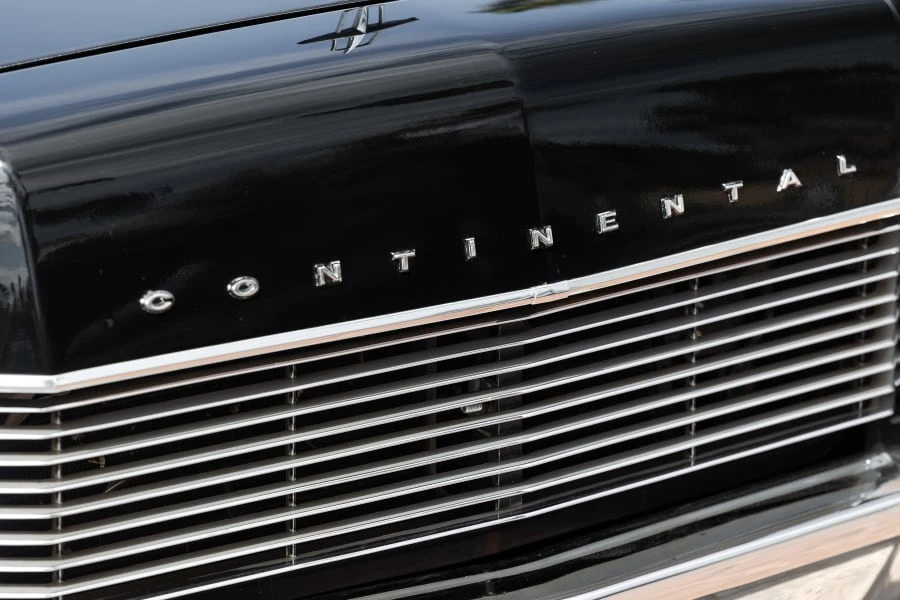 1966 Lincoln Continental 4th Gen - Image 13 of 31