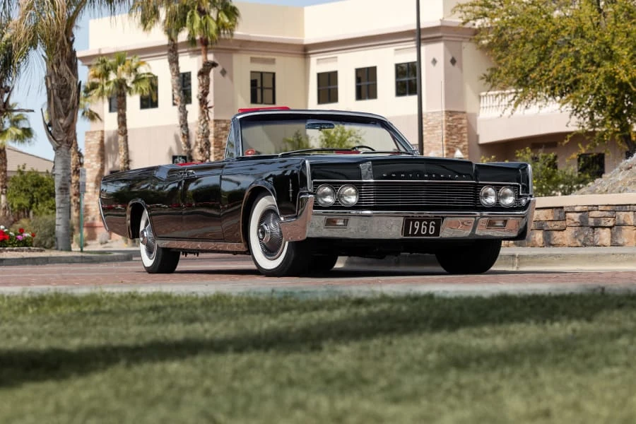 1966 Lincoln Continental 4th Gen - Image 6 of 31
