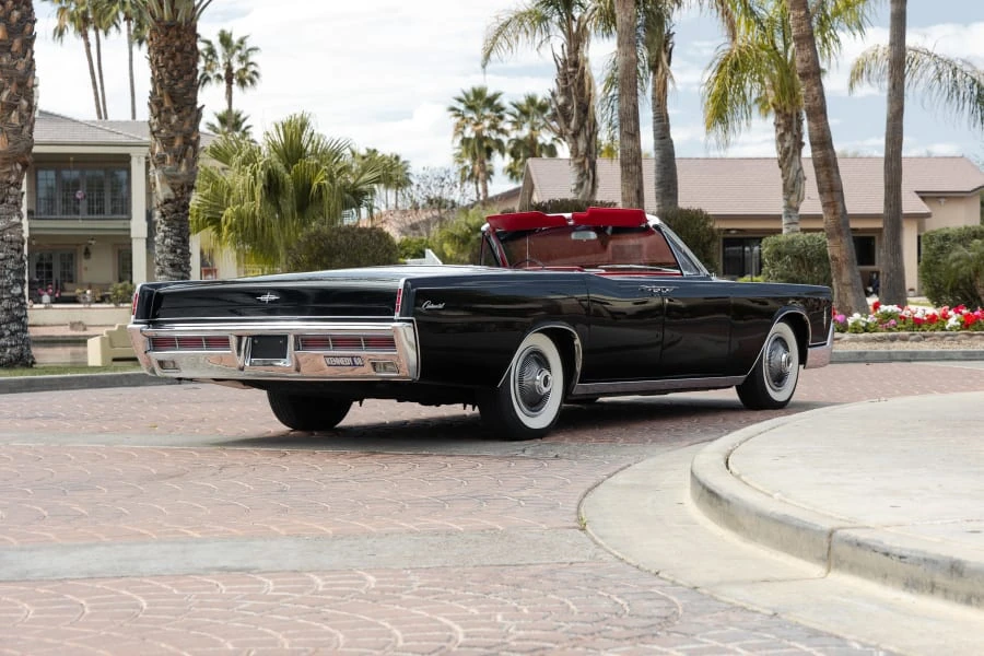 1966 Lincoln Continental 4th Gen - Image 7 of 31