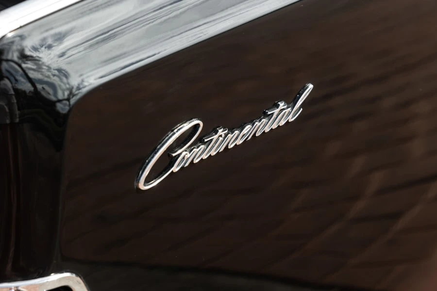 1966 Lincoln Continental 4th Gen - Image 10 of 31