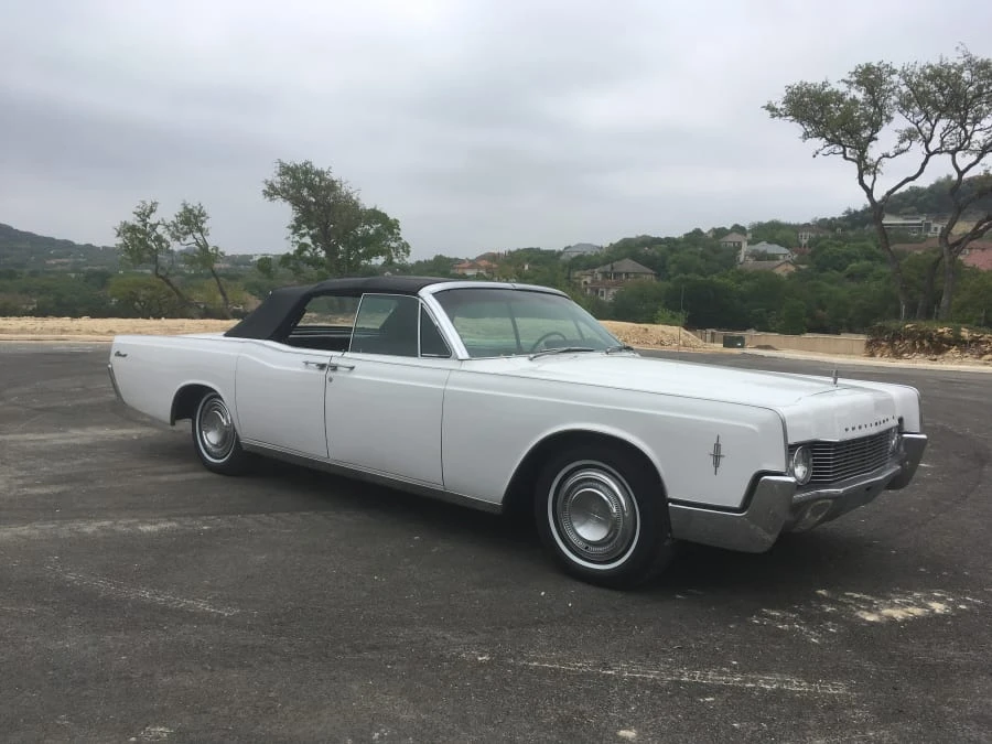1966 Lincoln Continental 4th Gen - Image 10 of 10