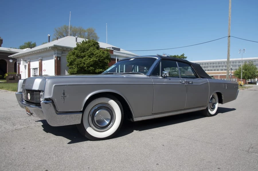 1966 Lincoln Continental 4th Gen - Image 2 of 8