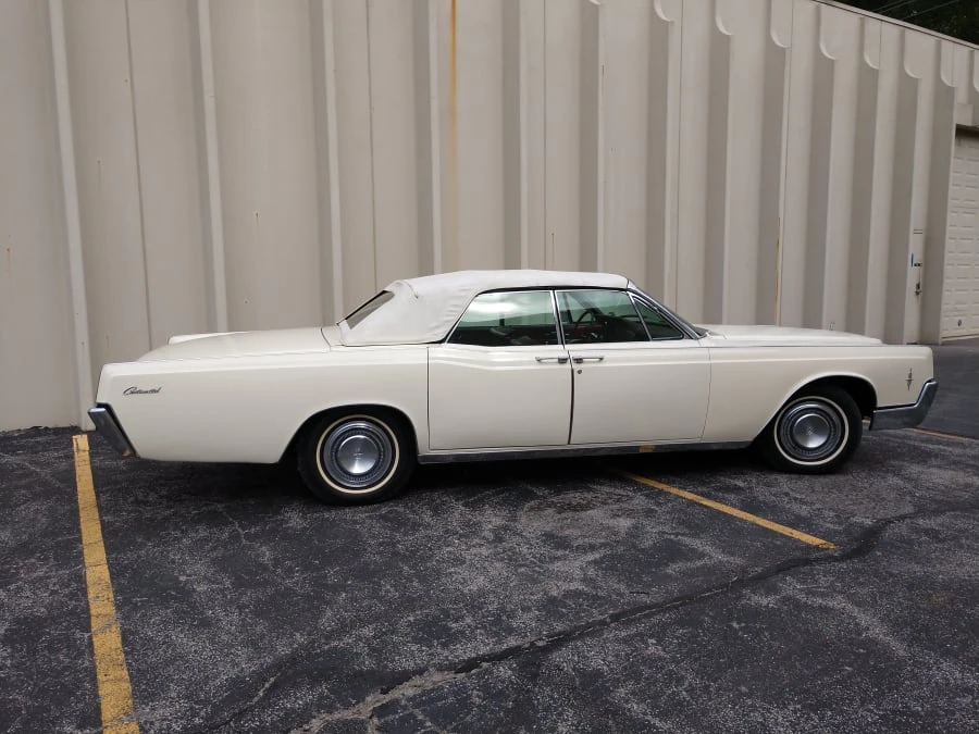 1966 Lincoln Continental 4th Gen - Image 2 of 9