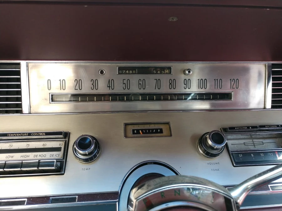 1966 Lincoln Continental 4th Gen - Image 4 of 9