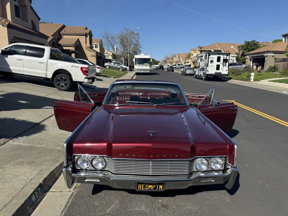 1966 Lincoln Continental 4th Gen - Image 9 of 21